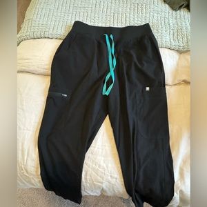 FIGS TECHNICAL COLLECTION STRAIGHT PEG SCRUB PANT